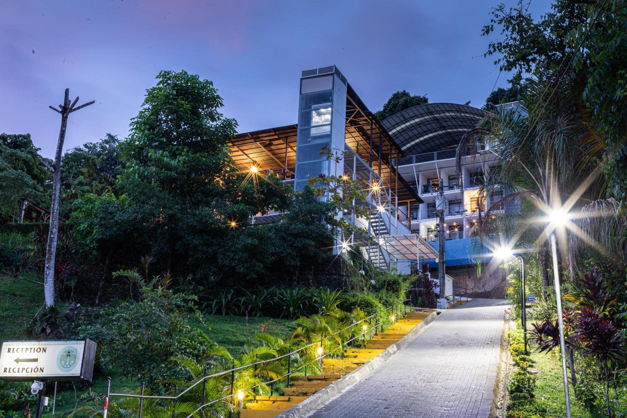 El Faro Containers Beach Hotel Manuel Antonio Kültér fotó